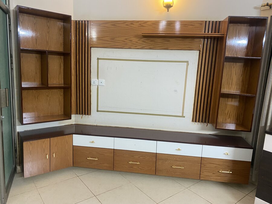 Media Wall with Drawer Run
